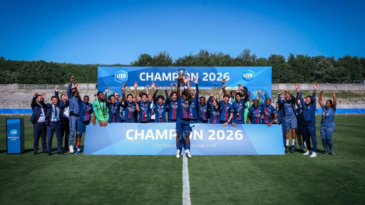 Pourquoi le PSG laisse partir autant de grands espoirs de son centre de formation ? 