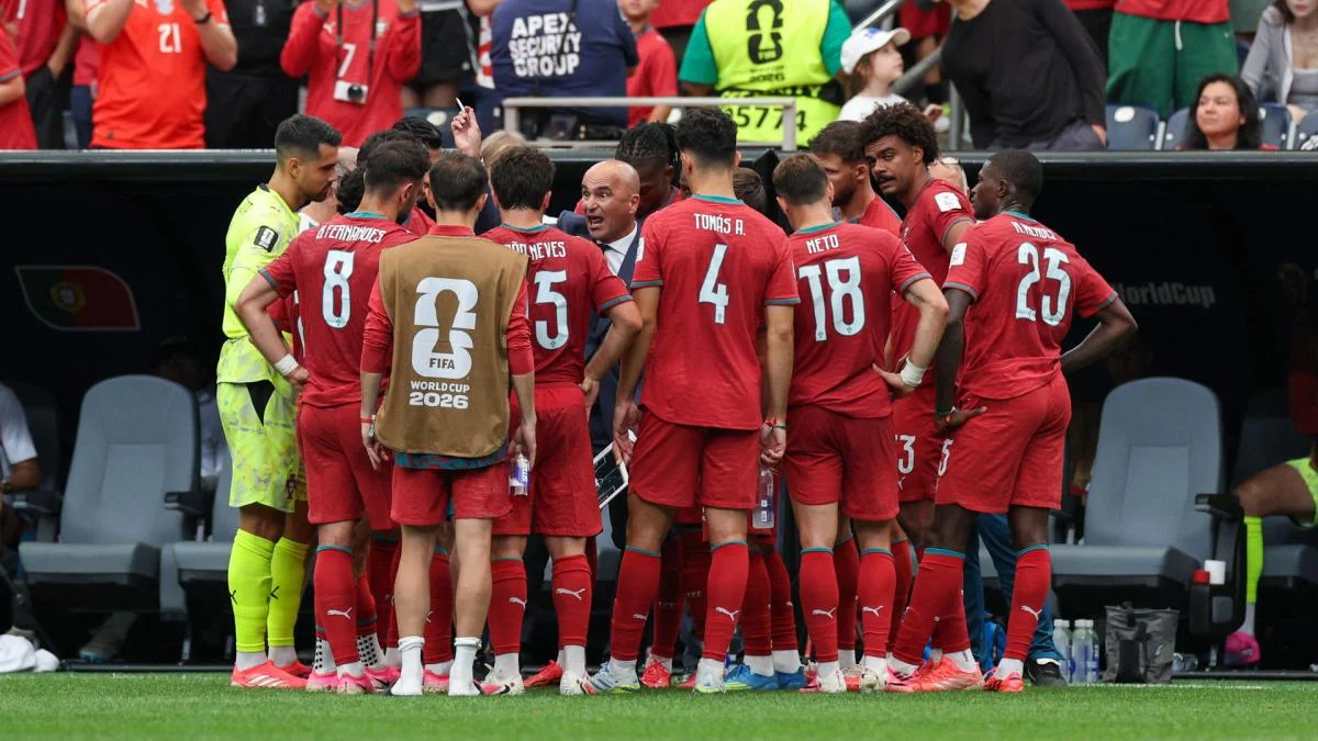 Coupe du Monde 2026 : Roberto Martínez tape du poing sur la table dans le vestiaire du Portugal ! 