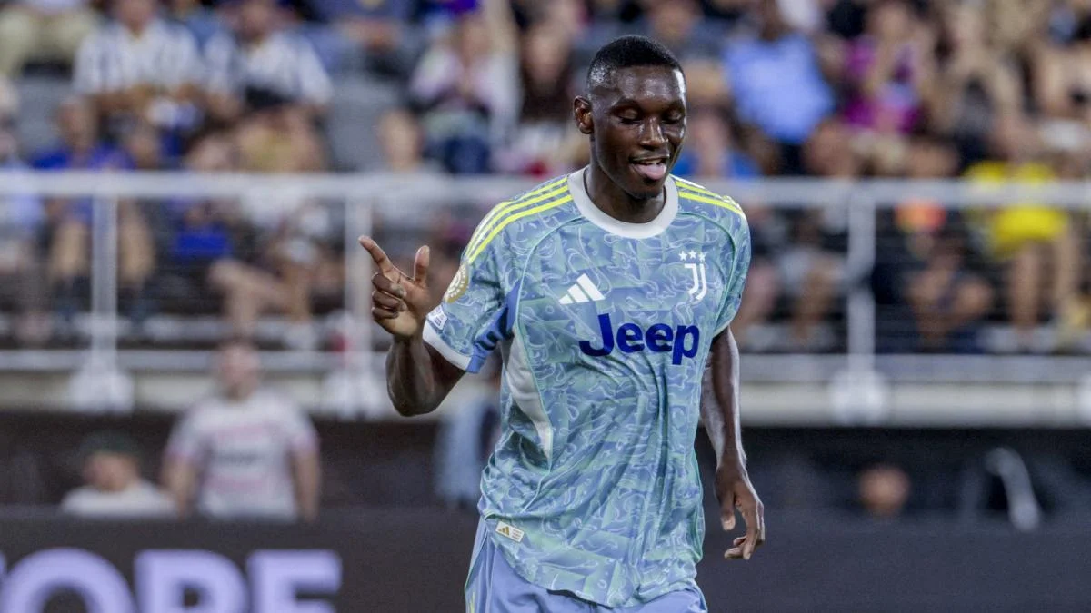 Le PSG se montre inflexible pour Randal Kolo Muani