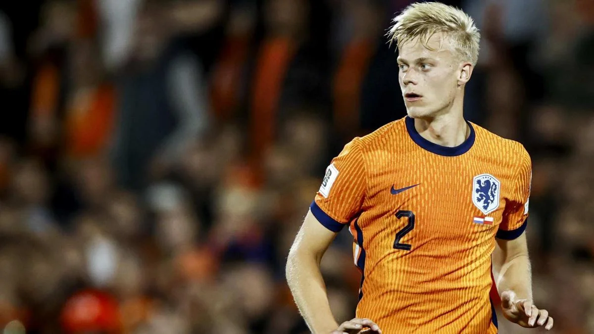 CdM 2026, Pays-Bas : l’image impressionnante du crâne en sang de van Hecke contre le Maroc