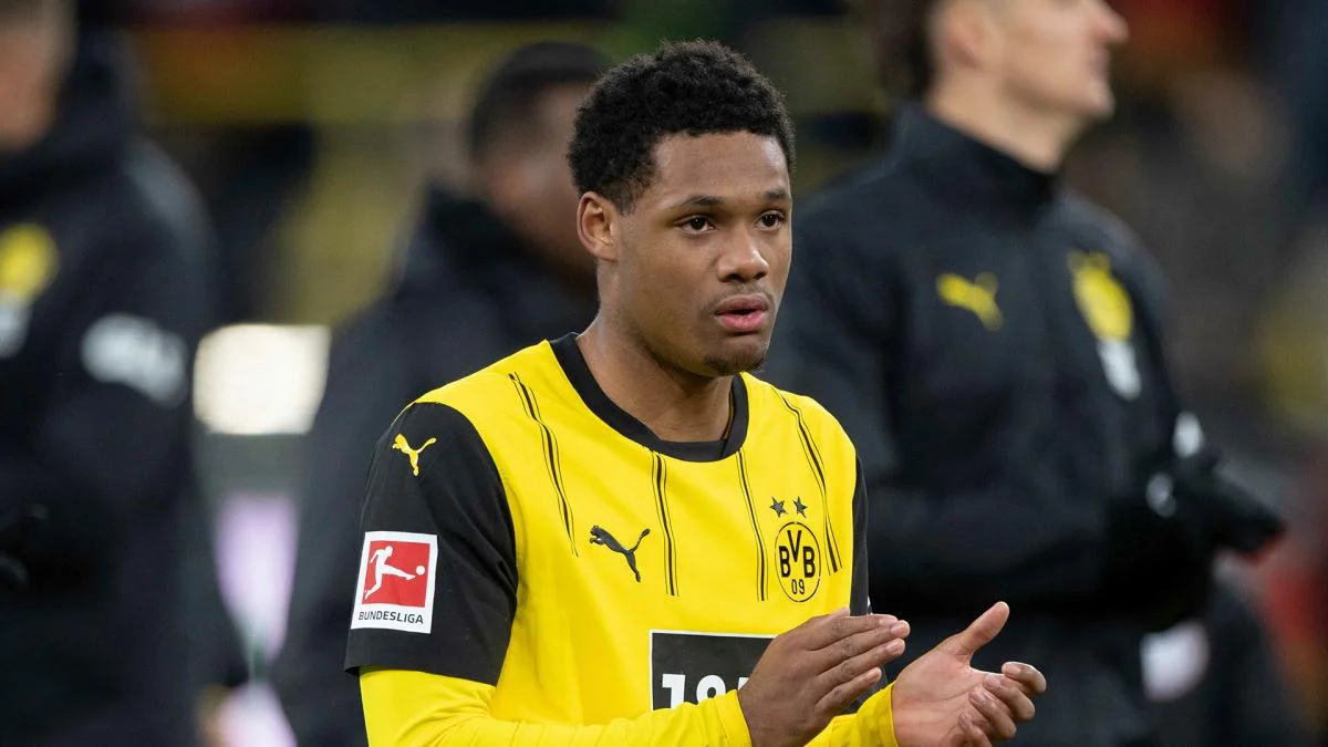 OL : Julien Duranville fait ses adieux au Borussia Dortmund