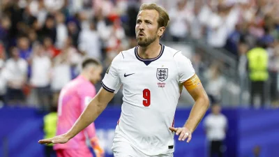 Le doublé d’Harry Kane sauve l’Angleterre et enflamme les réseaux