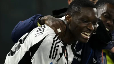 PSG : la Juventus tente de baisser son offre pour Kolo Muani