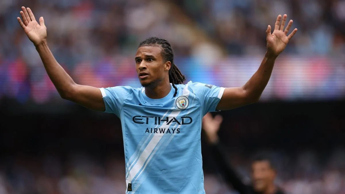 Nathan Aké quitte Manchester City et rejoint Fenerbahçe
