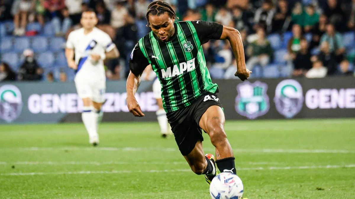 Fenerbahçe a fait une offre de 20 M€ pour Armand Laurienté