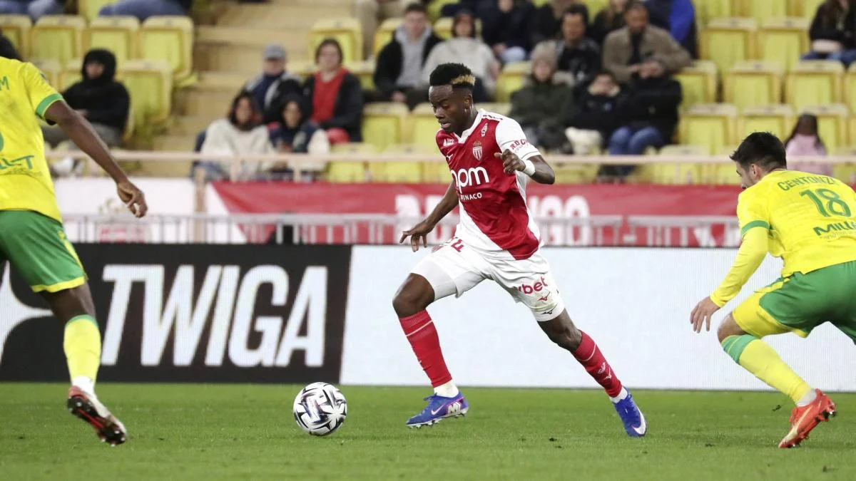 Mercato : ça s’agite fortement pour Simon Adingra