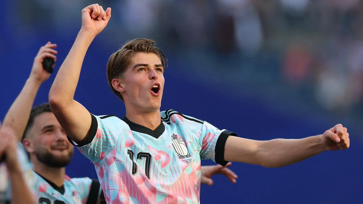 Coupe du Monde 2026 : la belle tête de De Ketelaere pour égaliser 
