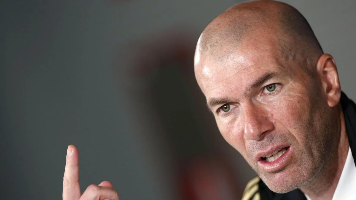 Équipe de France : Zinédine Zidane en a voulu à Didier Deschamps