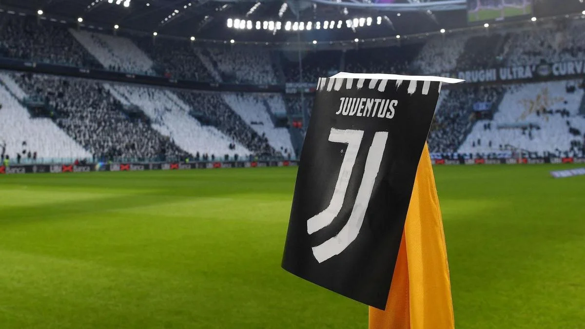 La Juventus dévoile son nouveau maillot extérieur 26-27