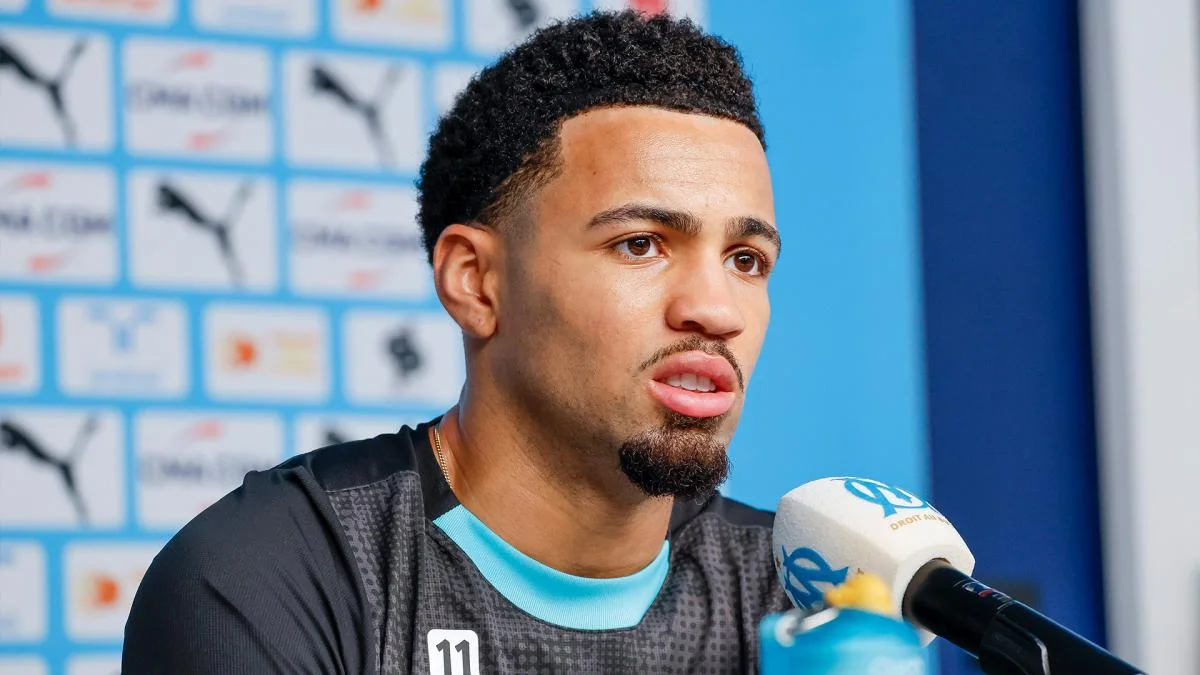 L’AC Milan se penche sur Ethan Nwaneri