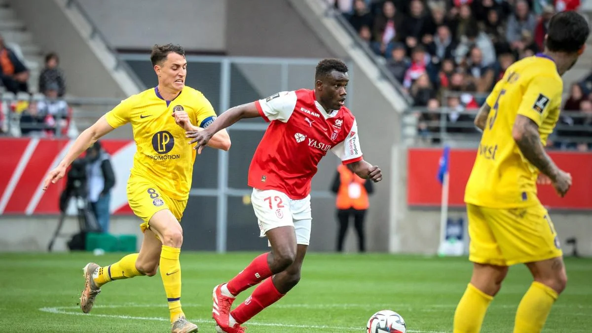 Deux clubs anglais et un club de Serie A sur l’ex-Rémois Amadou Koné