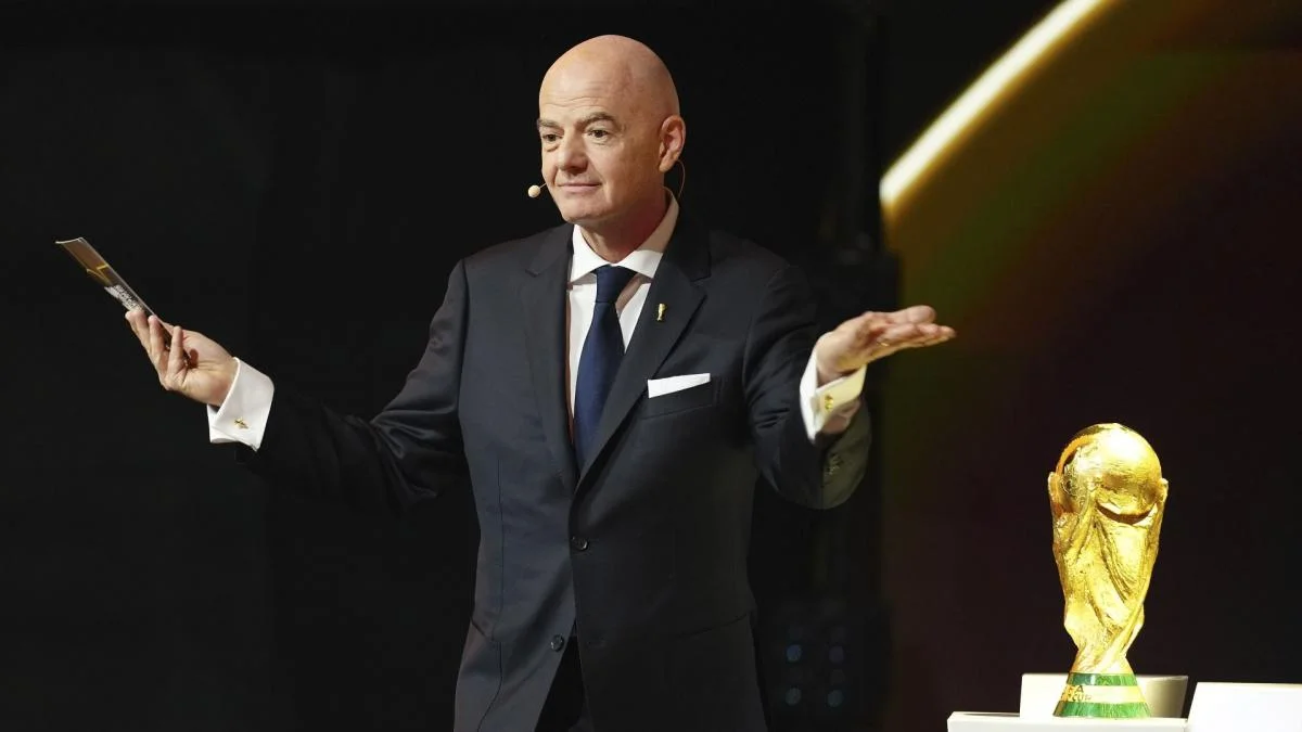 Gianni Infantino abandonne son projet de vente de la Coupe du Monde