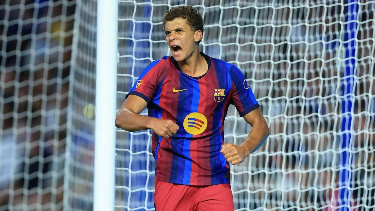 La pépite égyptienne Hamza Abdelkarim marque déjà des points au FC Barcelone