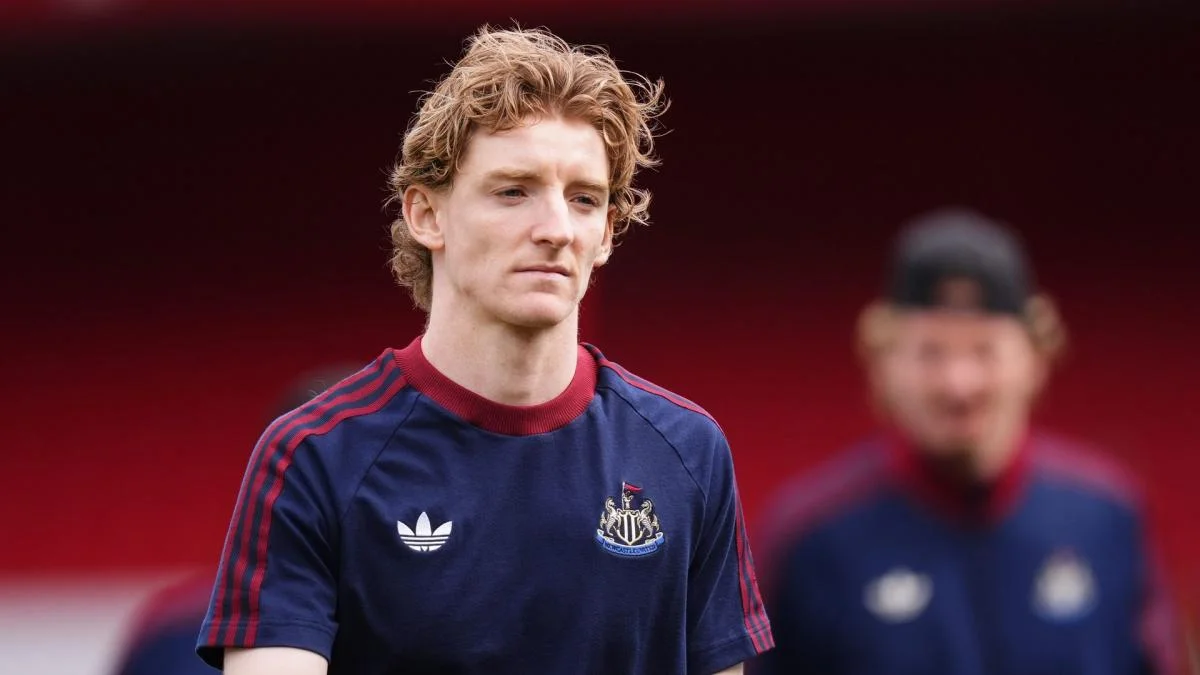 Mercato Newcastle : mais à quoi jouent les Magpies ?