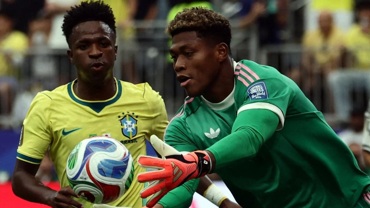 Mercato : la réponse de Zion Suzuki au PSG