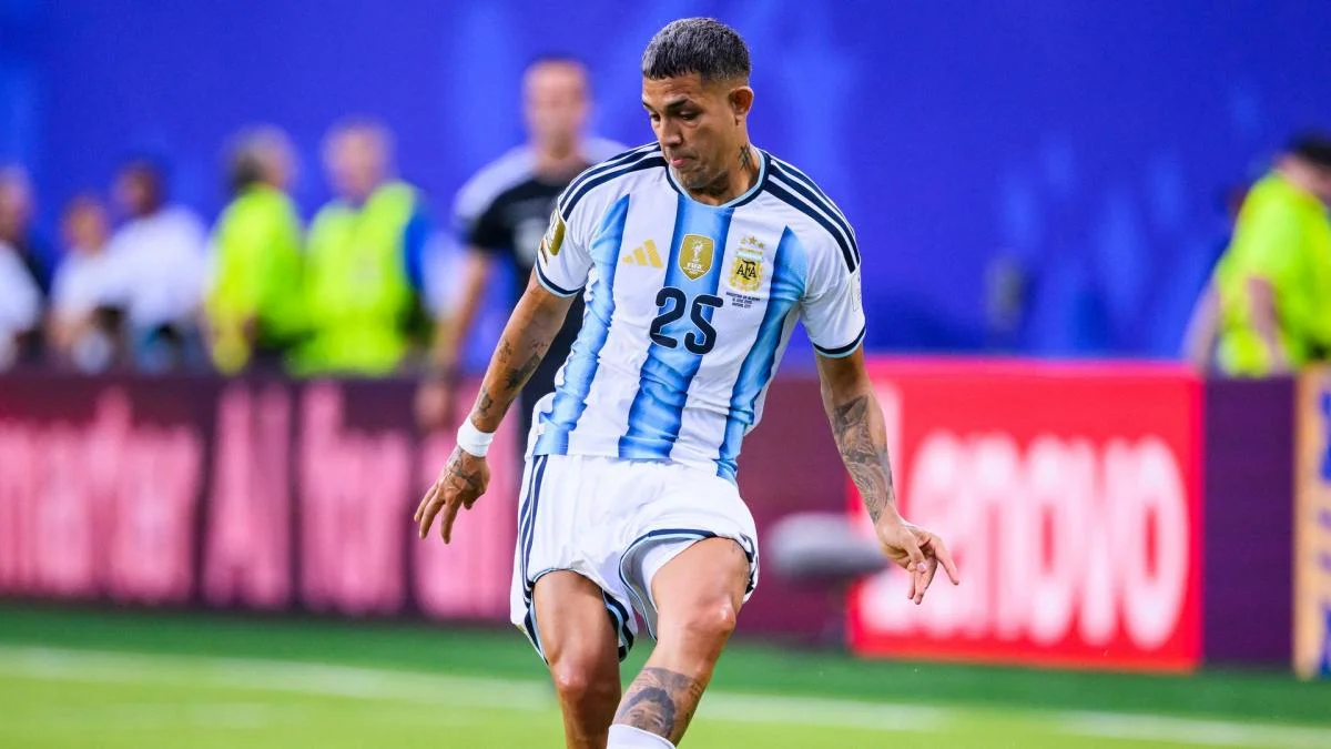 Argentine : Facundo Medina a dû recadrer sa mère