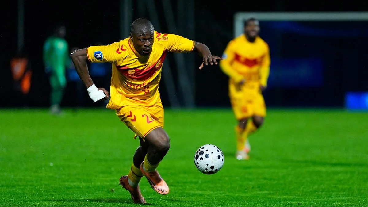 Auxerre : le Slavia Prague pousse pour Rayan Mandengue 