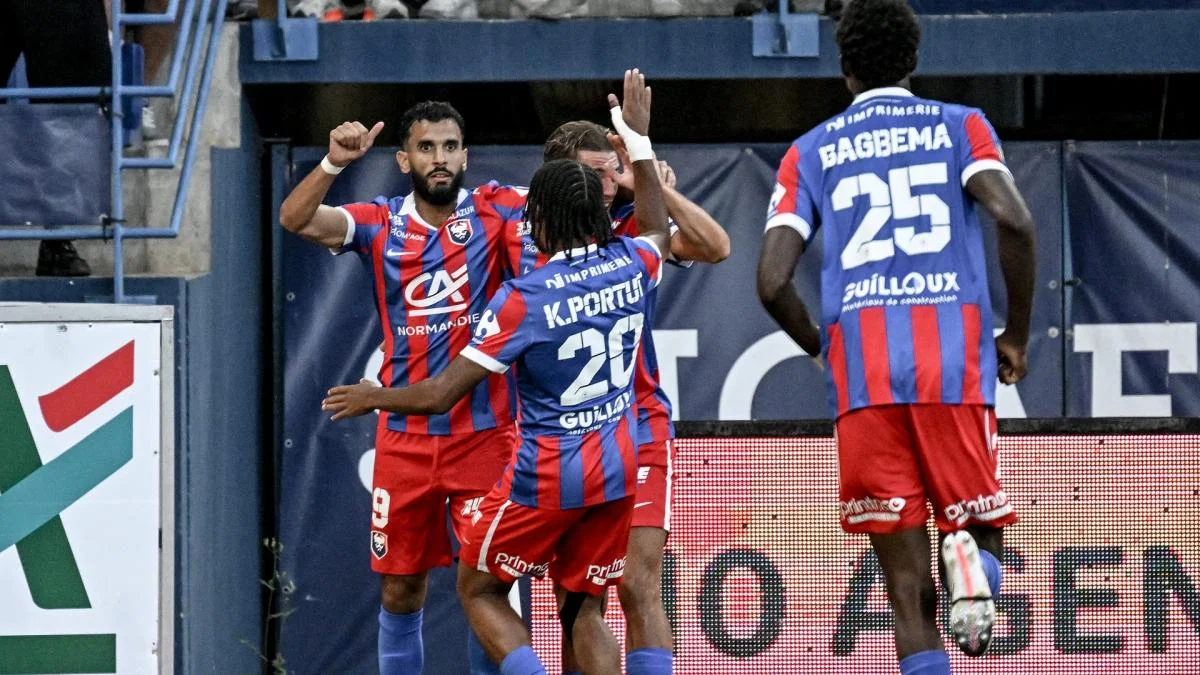 Ligue 3 : Caen assure contre Valenciennes, Versailles surpris par La Roche-sur-Yon, Bastia se rate déjà
