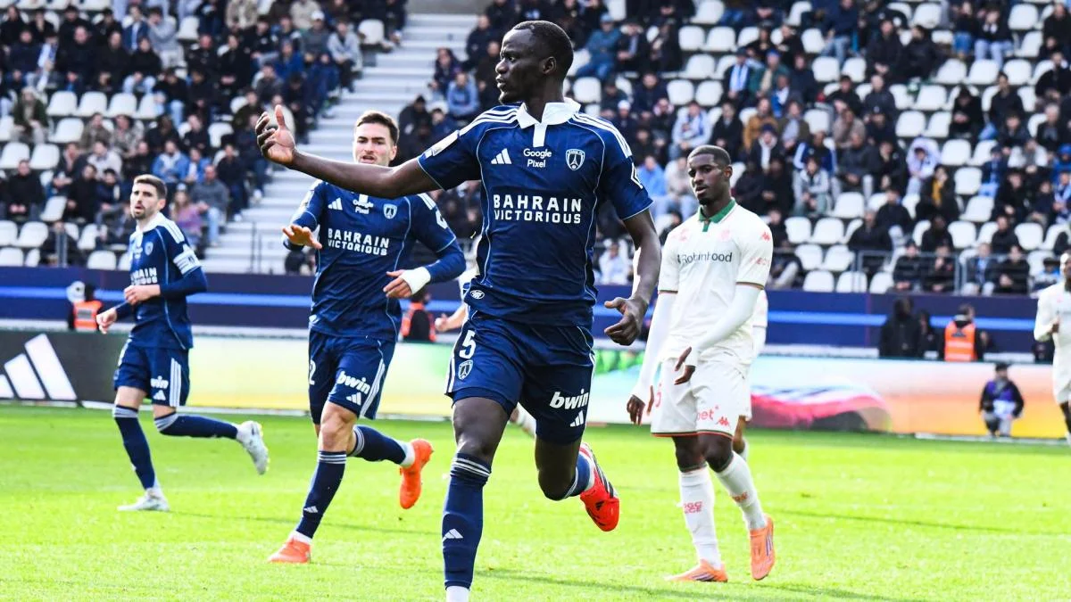 Paris FC : Moustapha Mbow chassé par 3 clubs de Premier League