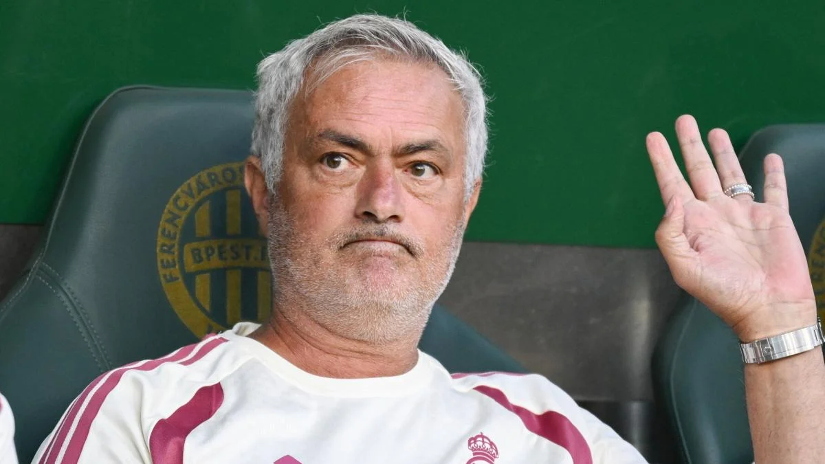 Mercato : José Mourinho interpelle publiquement la direction du Real Madrid !