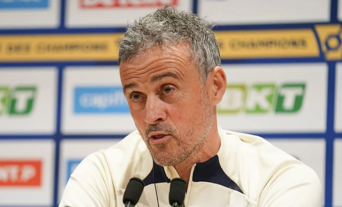 PSG : La mise au point de Luis Enrique sur le mercato