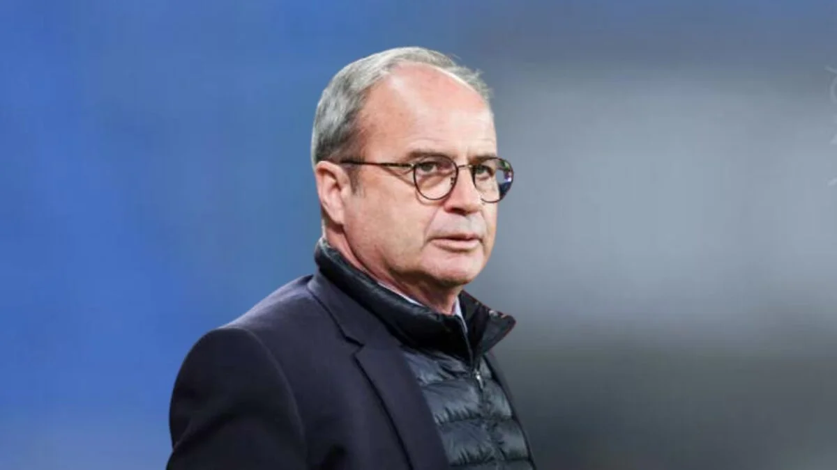 Ça chauffe au PSG : Une offre à plus de 100M€ tombe !
