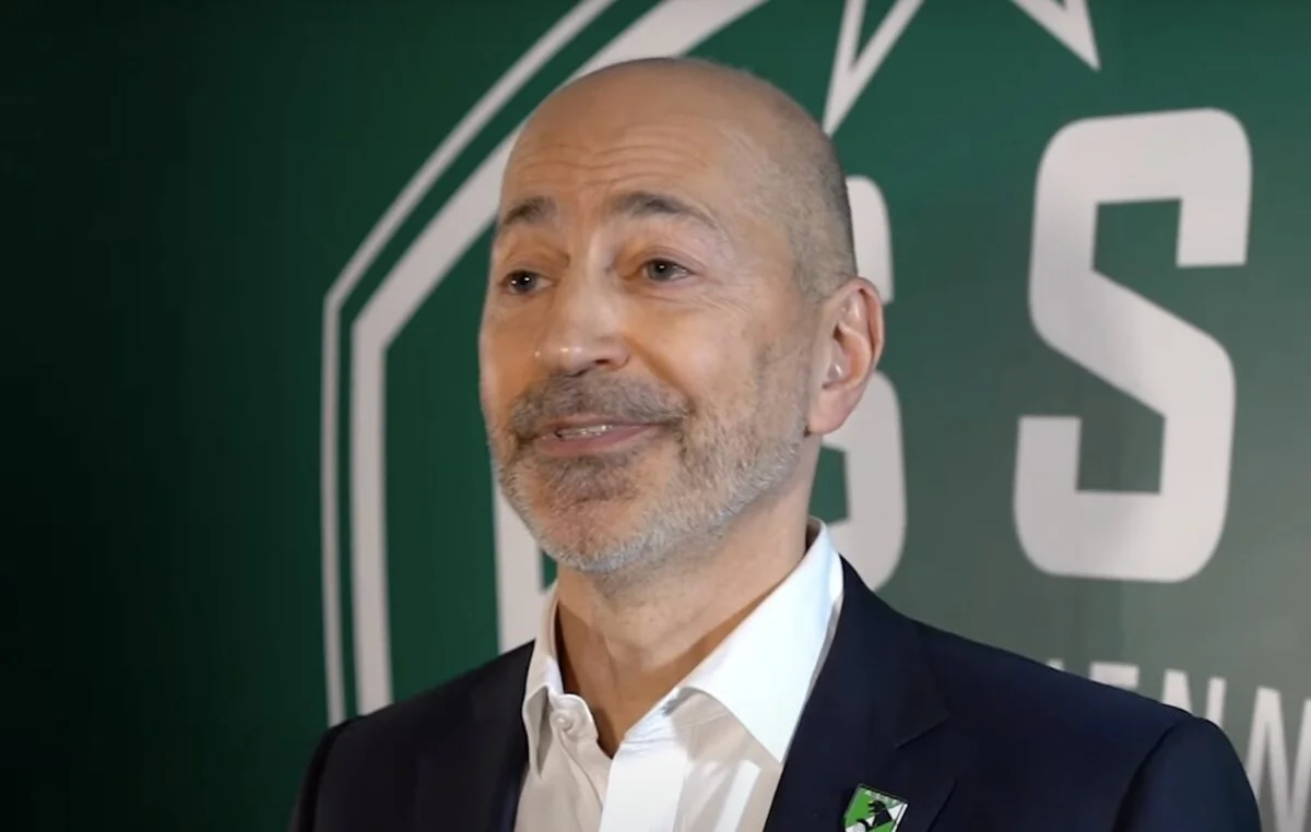 Mercato ASSE : Trois géants européens se déchirent pour ce crack