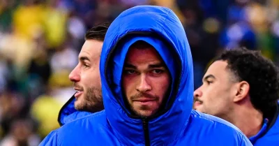 Combat loyal au PSG, Chevalier paie le prix fort