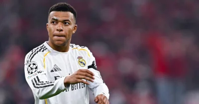 Attention Kylian ! Mourinho prépare un sale coup à Mbappé