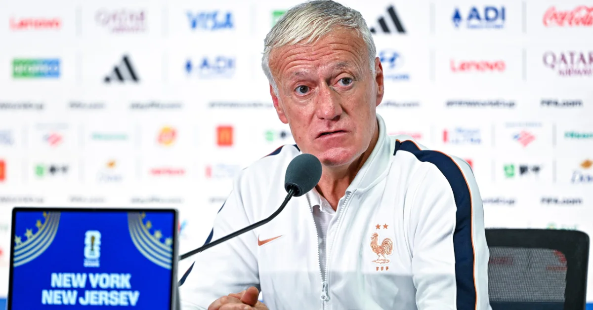 Bleus : De retour, Deschamps lance la « deuxième compétition » avant la Suède !