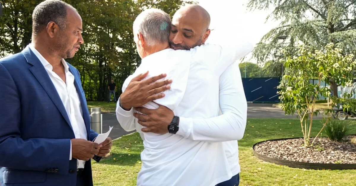 EDF : Henry adoube Deschamps, les mots forts !