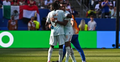 Mbappé et Dembélé égalent des légendes de la Coupe du monde !