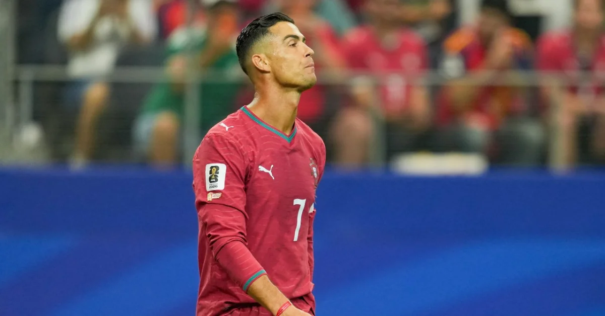 Le nouveau patron du Portugal tranche pour Ronaldo