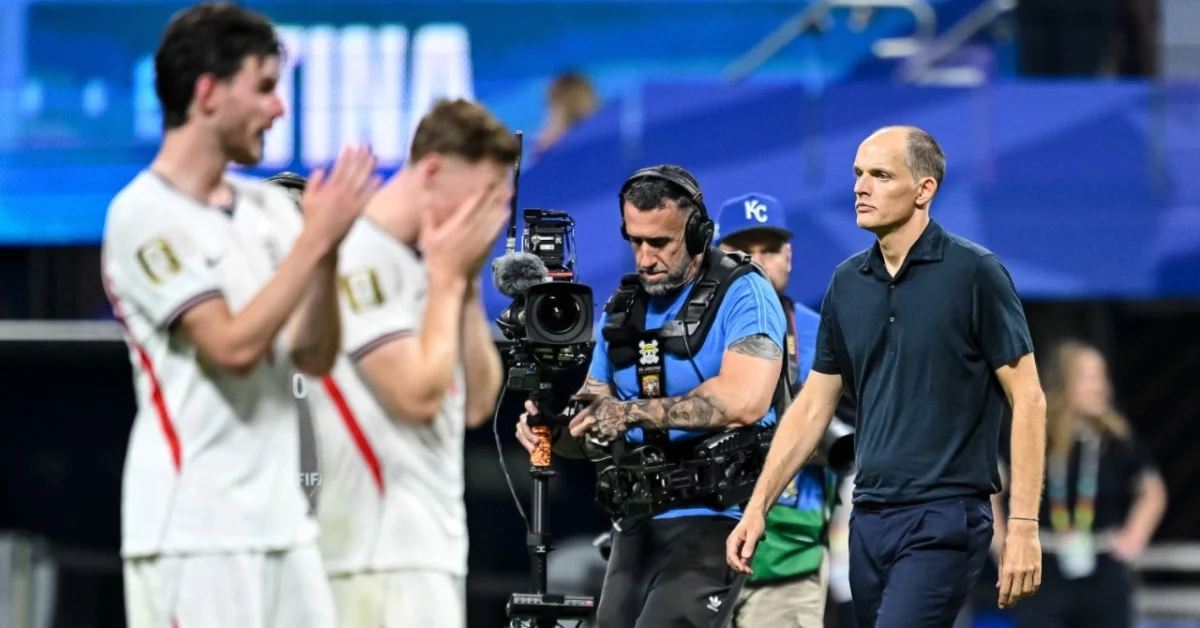 Un champion du monde détruit l’Angleterre !