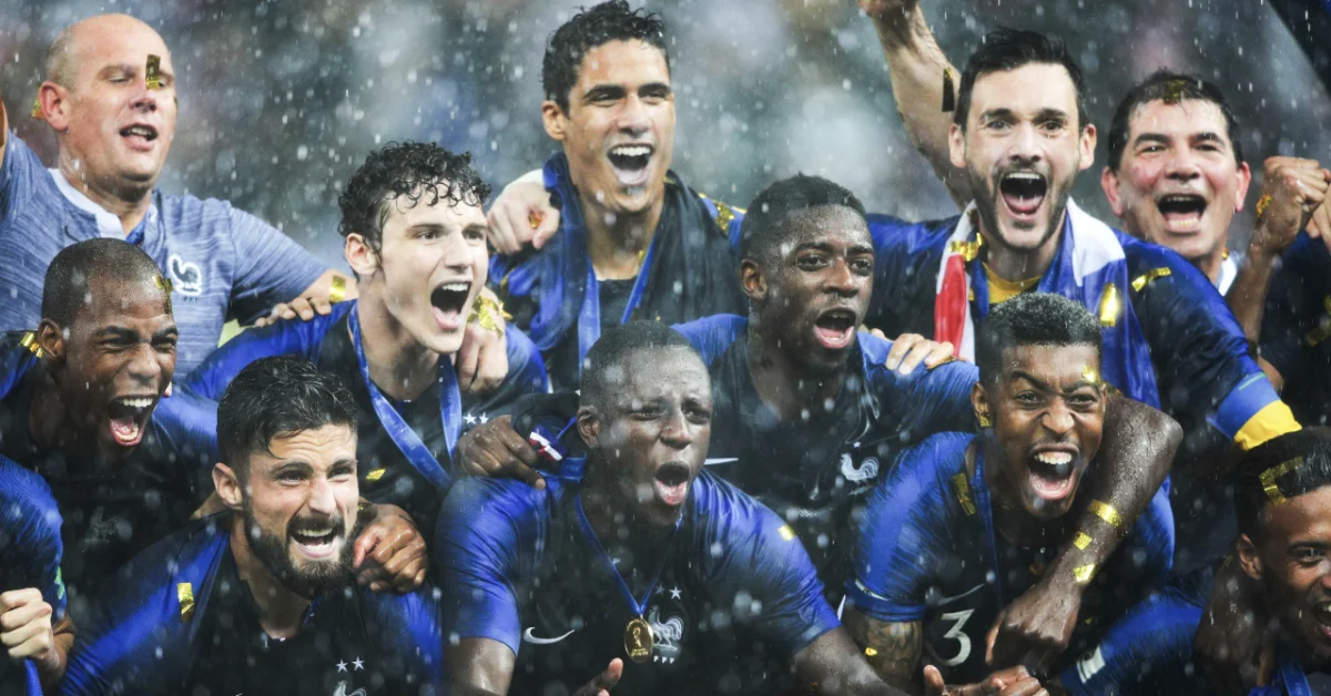 Incroyable ! En grand difficulté, ce champion du monde 2018 vend sa Coupe du monde