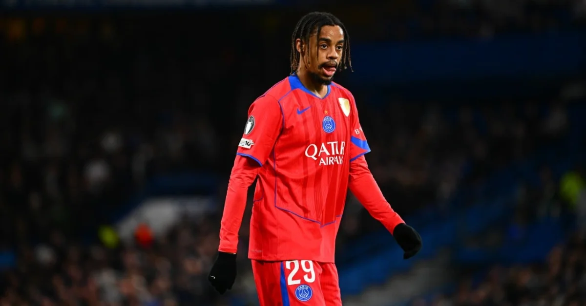 Le PSG se montre ferme avec Liverpool pour Barcola !