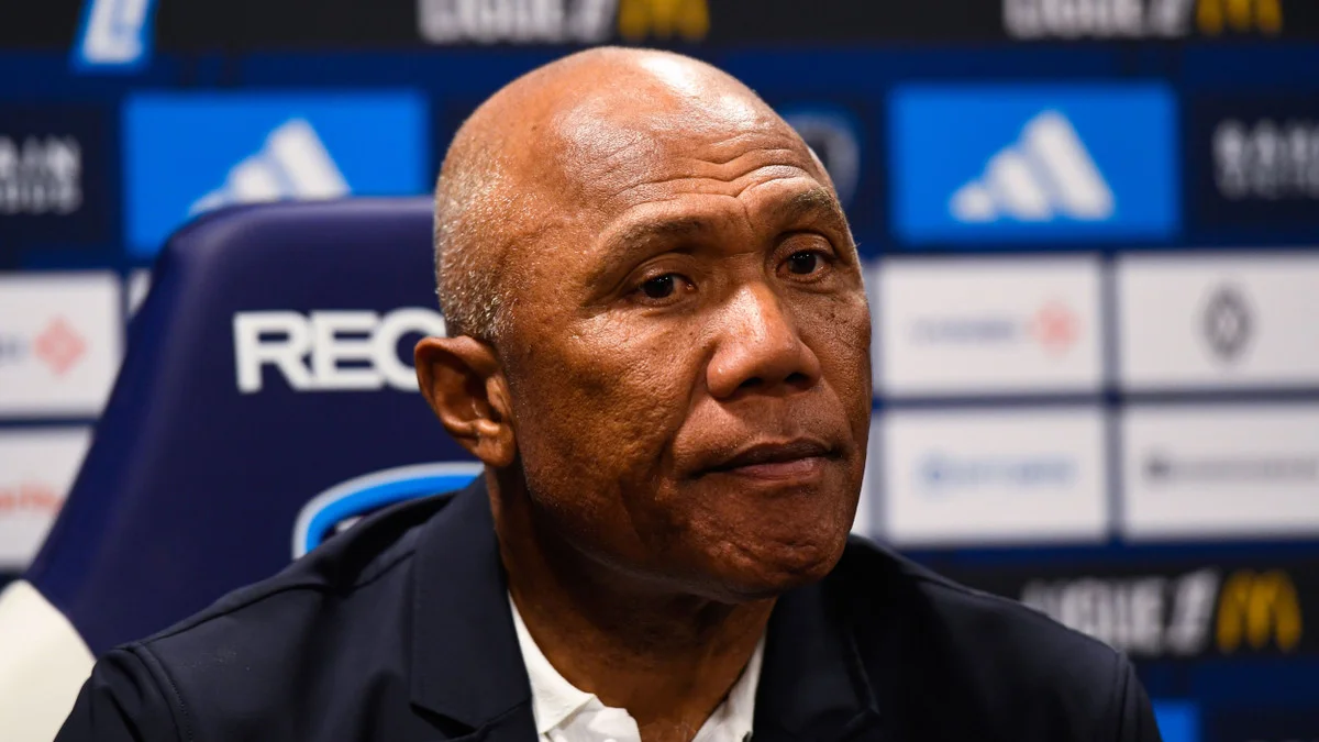Coup de gueule signé Antoine Kombouaré : Daniel Riolo en rajoute une couche… avec le PSG !