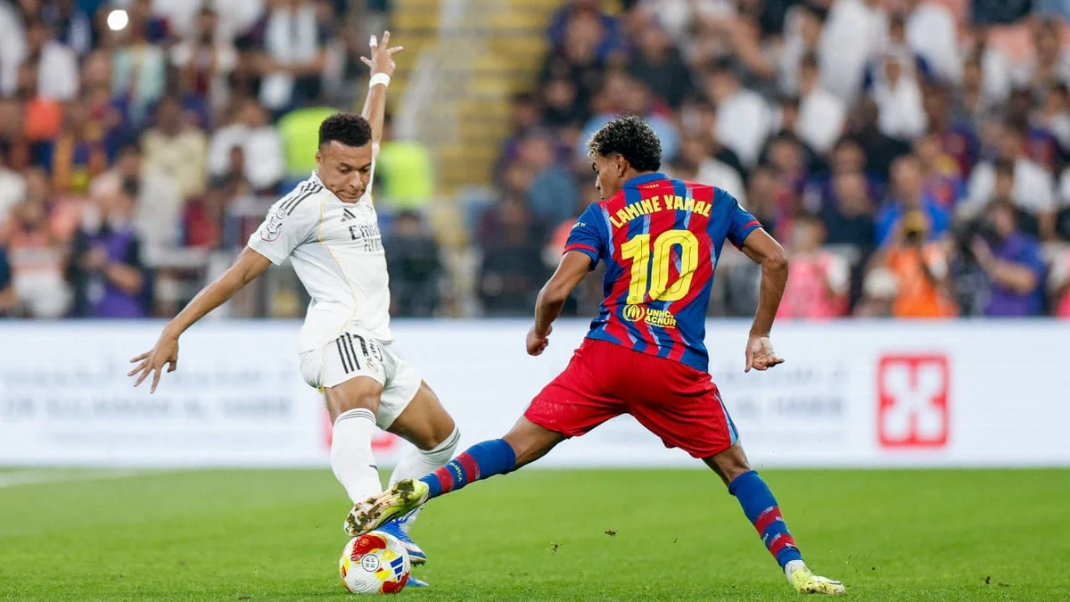 Lamine Yamal avec Kylian Mbappé ? La scène lunaire avant Barcelone - Real Madrid (et c'est drôle)