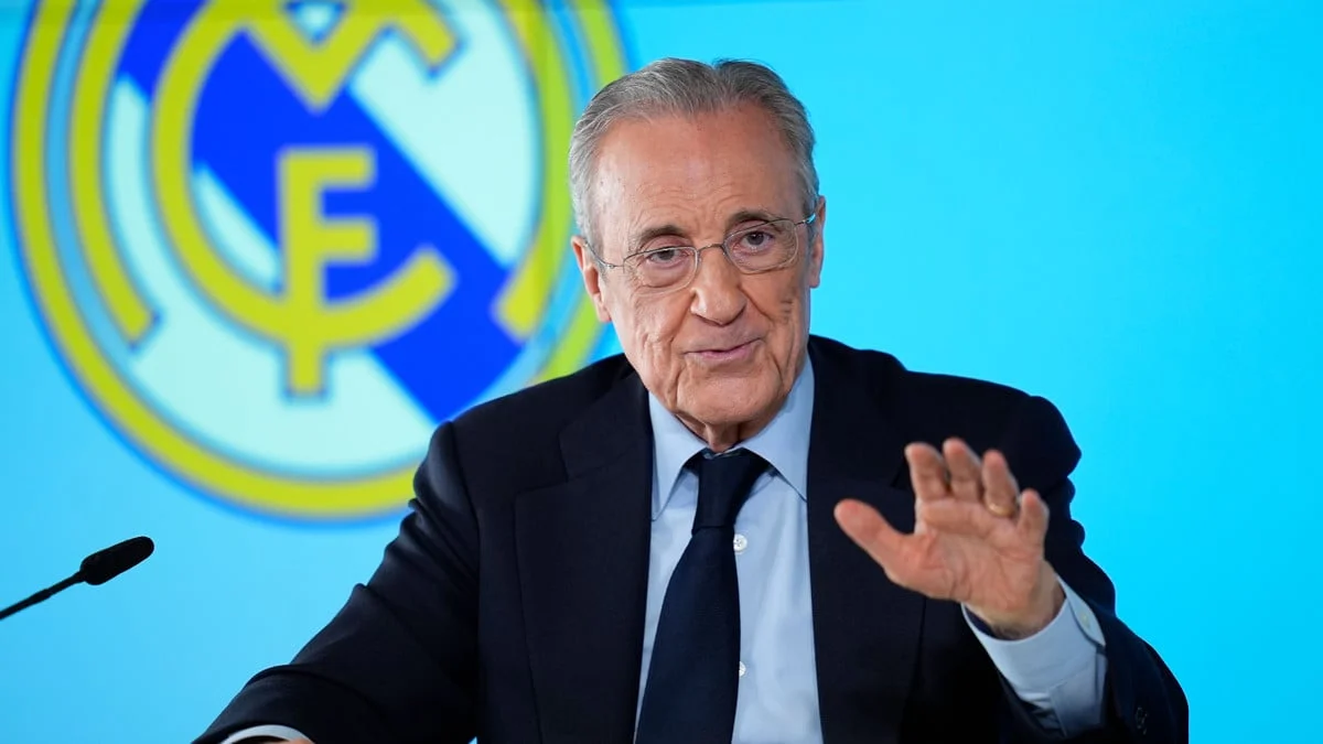 Du jamais vu en 26 ans : Le boss du Real Madrid revient sur la bagarre entre Tchouameni et Valverde !