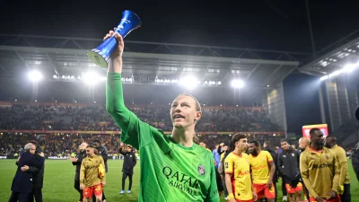 Le transfert de Safonov au PSG étonne encore Riolo : «On s'est demandé pourquoi il avait coûté si cher»