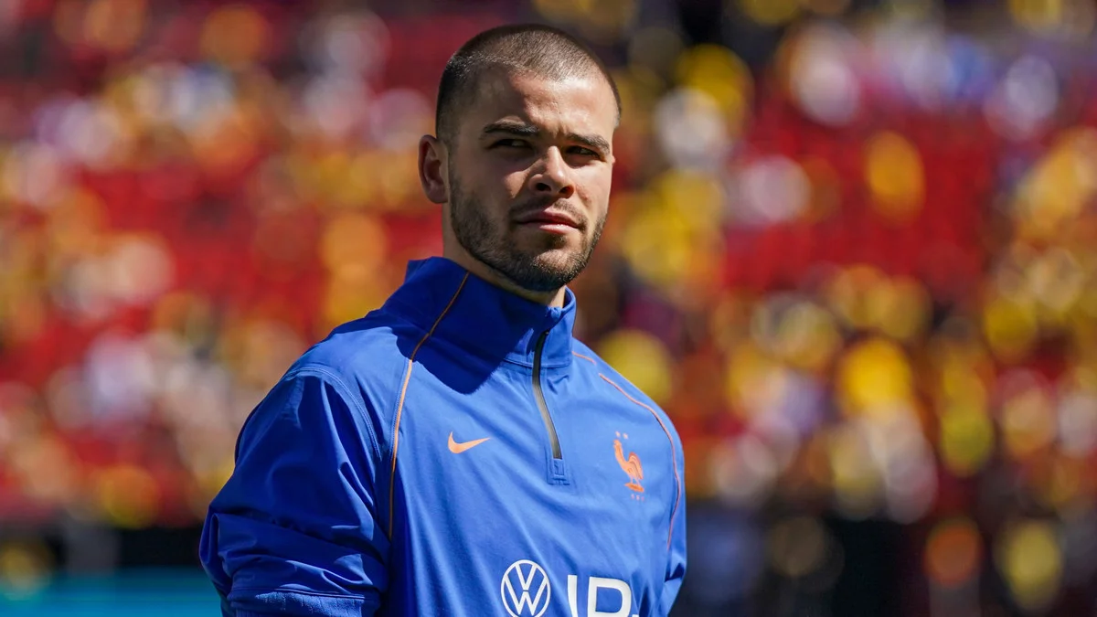 Pas de Coupe du monde pour Lucas Chevalier : Il va vivre un «calvaire» au PSG ?