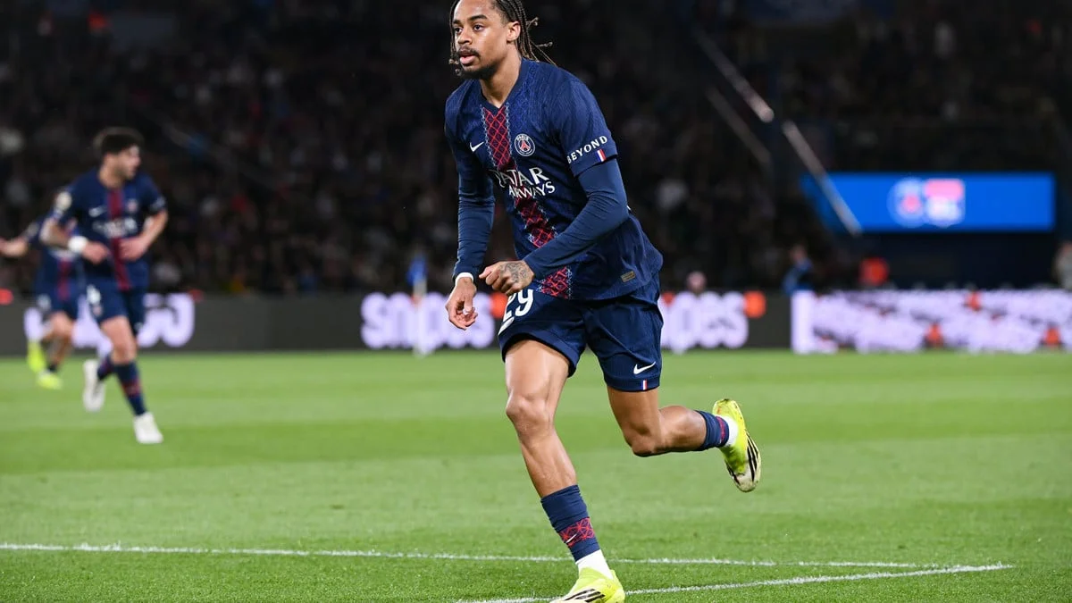Mercato : Le PSG prêt à sacrifier Barcola pour un transfert à plus de 100M€, la presse espagnole lâche une bombe !