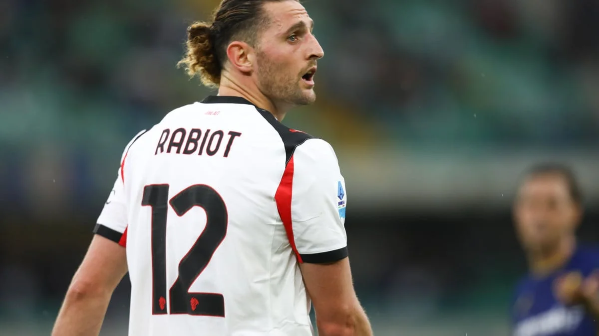 Le départ de Rabiot n'est toujours digéré dans le vestiaire de l'OM : Un joueur va claquer la porte ?