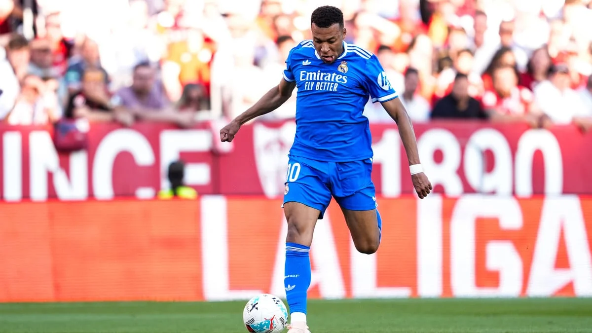 «Je passe pour un aigri toute l’année…», Bertrand Latour balance encore sur Kylian Mbappé dans le CFC !