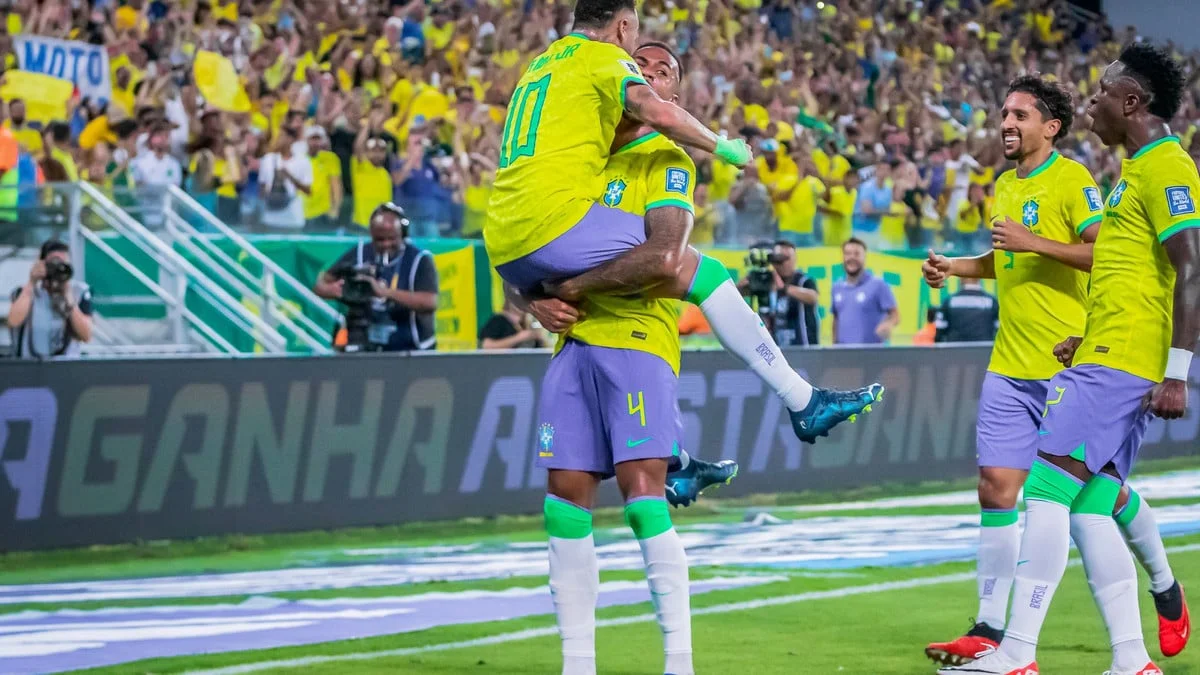 Trois ans plus tard, Neymar est enfin de retour avec le Brésil : Un coup de poker gagnant signé Marquinhos pour la Coupe du monde ?