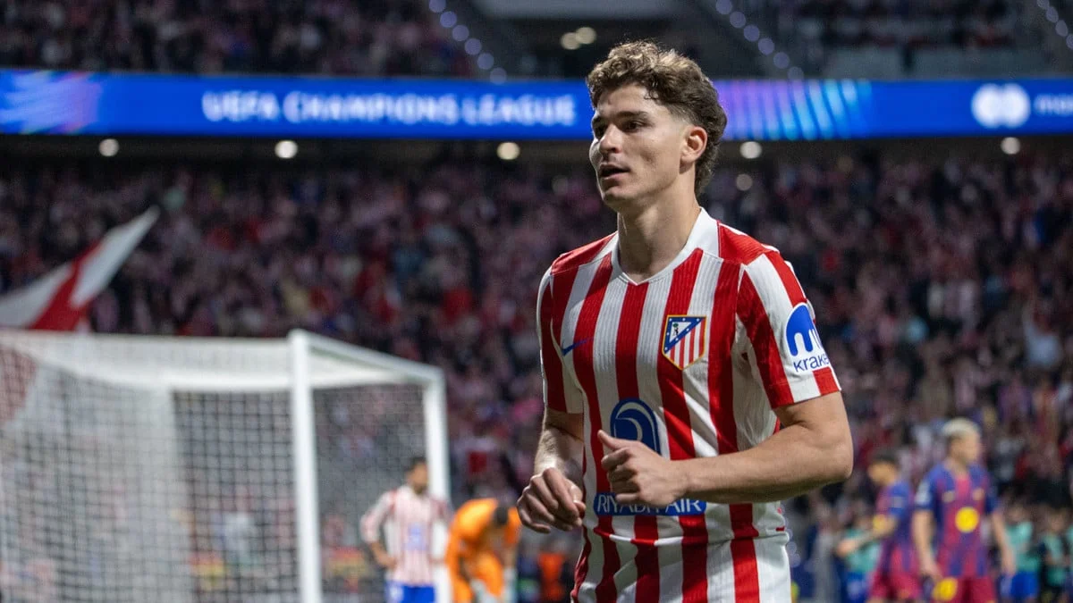 PSG - Transfert de Julian Alvarez : L'annonce officielle venue du FC Barcelone !