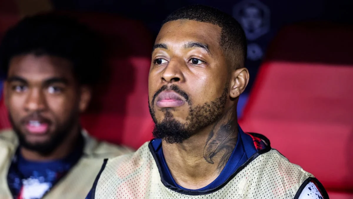 PSG - Départ de Kimpembe : La discussion avec Luis Enrique qui a tout changé aux États-Unis