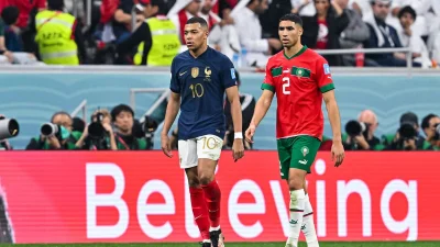 «Tout le monde a déjà préparé ses vacances au bureau» : La discussion insolite entre Mbappé et Hakimi en pleine demi-finale de Coupe du monde 