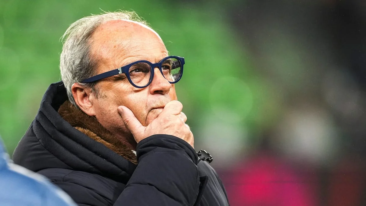 Mercato : Annoncé au PSG, un international français pourrait boucler un transfert surprenant
