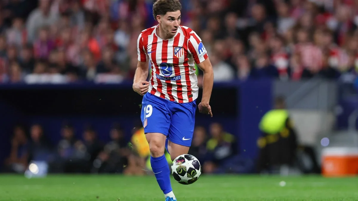 Transfert de Julian Alvarez : Le PSG menacé par une offensive «agressive» ?